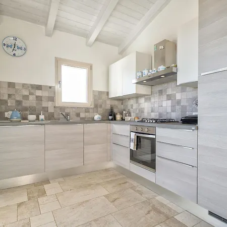 La Conchiglia D'oro By Interhome * Budoni