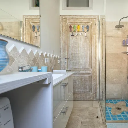 La Conchiglia D'oro By Interhome Semesterbostad Budoni